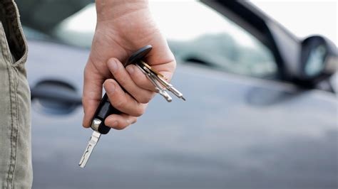 Schlüsseldienst für die ersatz des Autoschlüssels